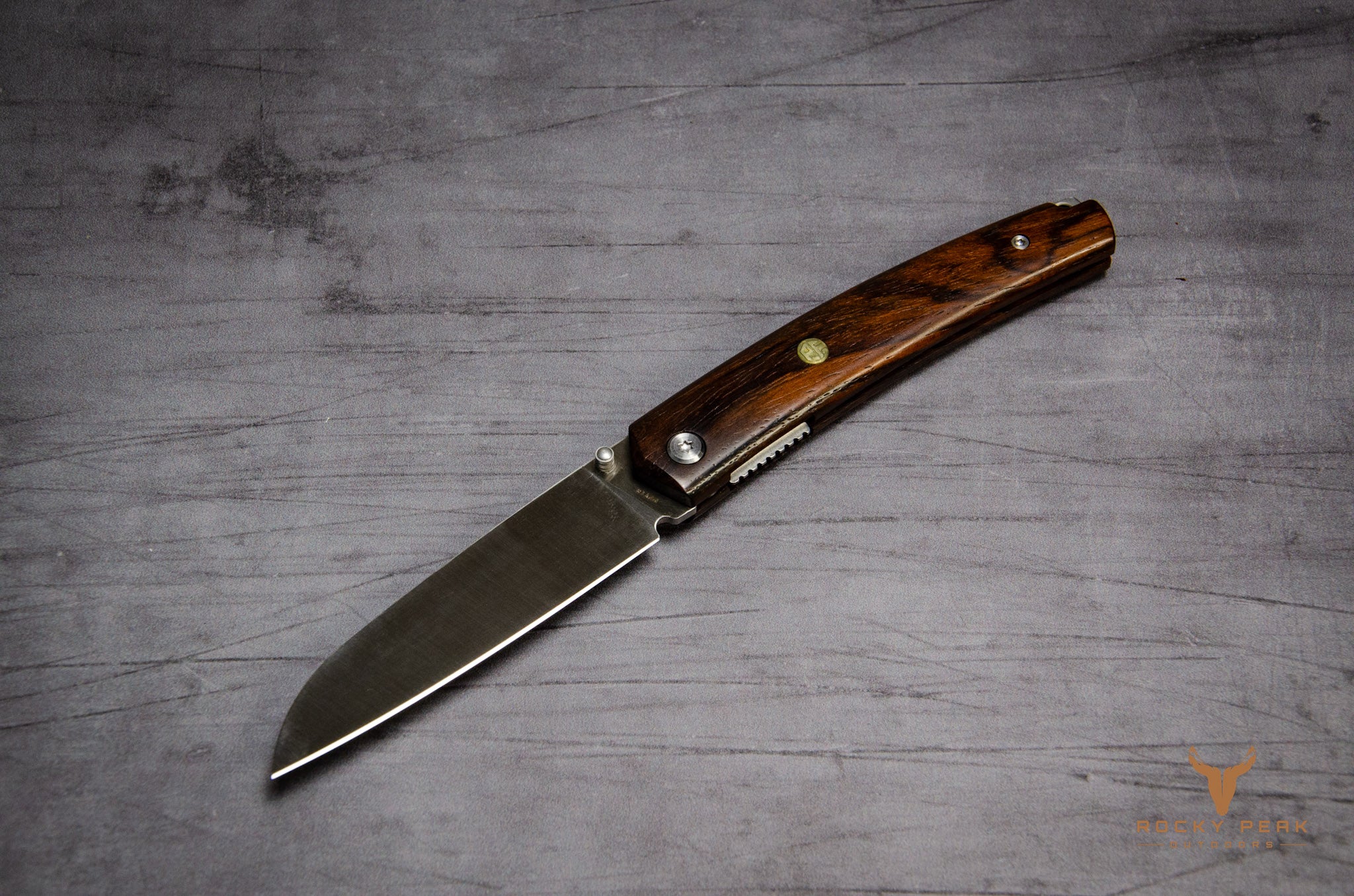 Petrified Fish Patte Sandalwood